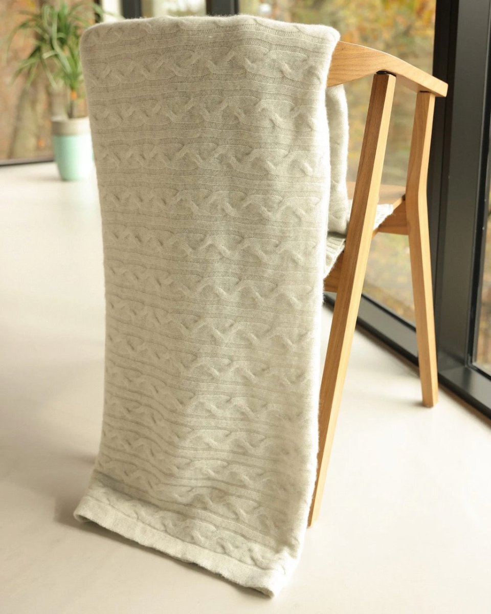 100% Cashmere Cozy Cable Knit Throw by Alashan