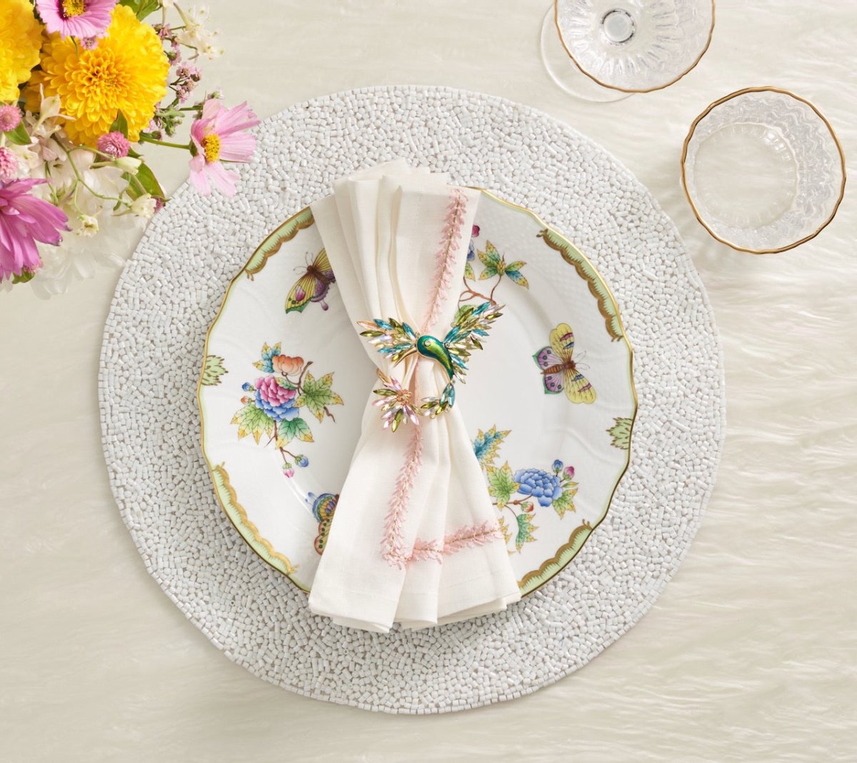 Perennial Placemat in White by Kim Seybert - Set of 4