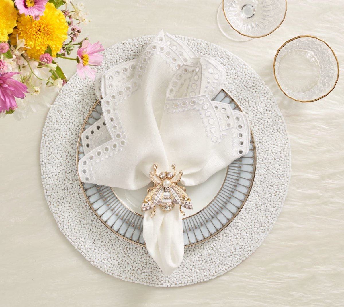 Perennial Placemat in White by Kim Seybert - Set of 4