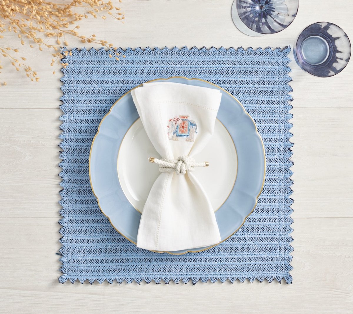 Vista Placemats Set of 4 in Navy & Periwinkle by Kim Seybert