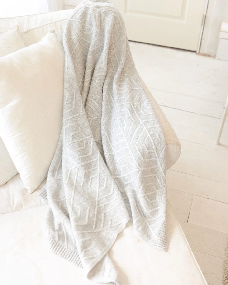 100% Cashmere French Deco Knit Throw by Alashan