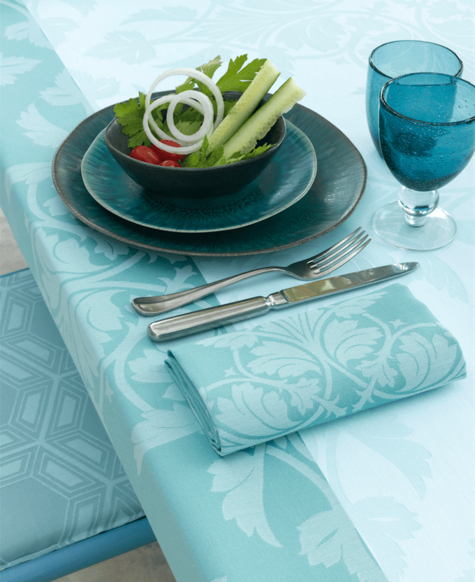 Syracuse Aqua Table Linens