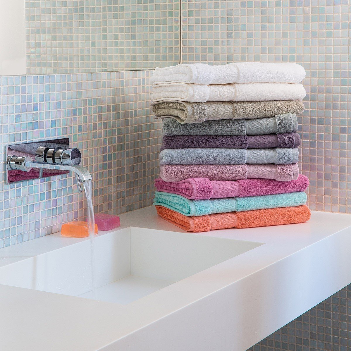 Caresse Ivory Bath Collection