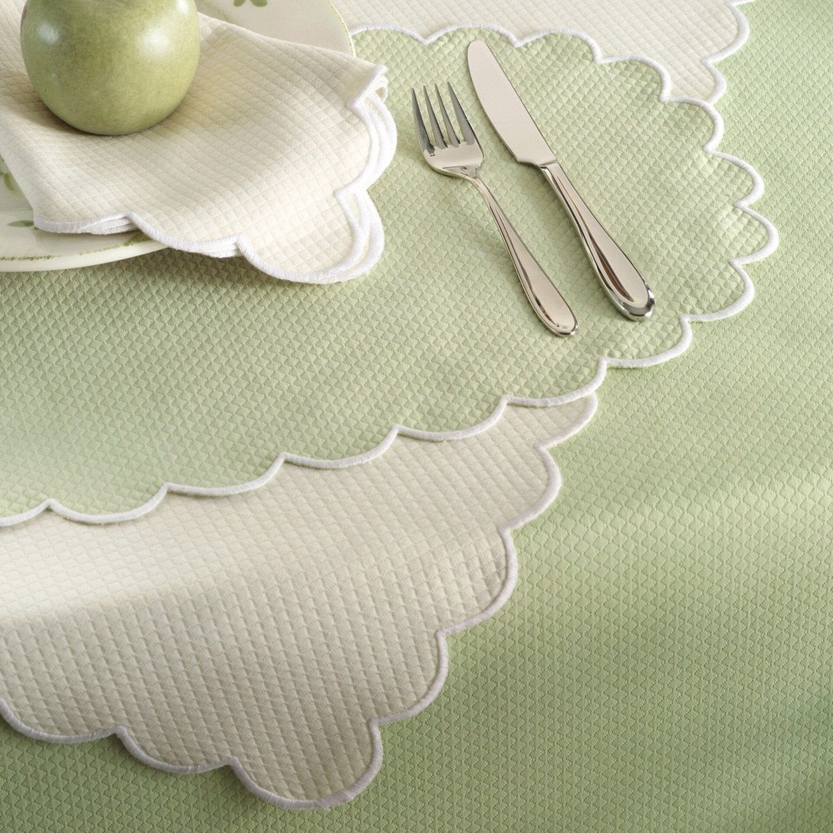 Savannah Gardens Placemats by Matouk