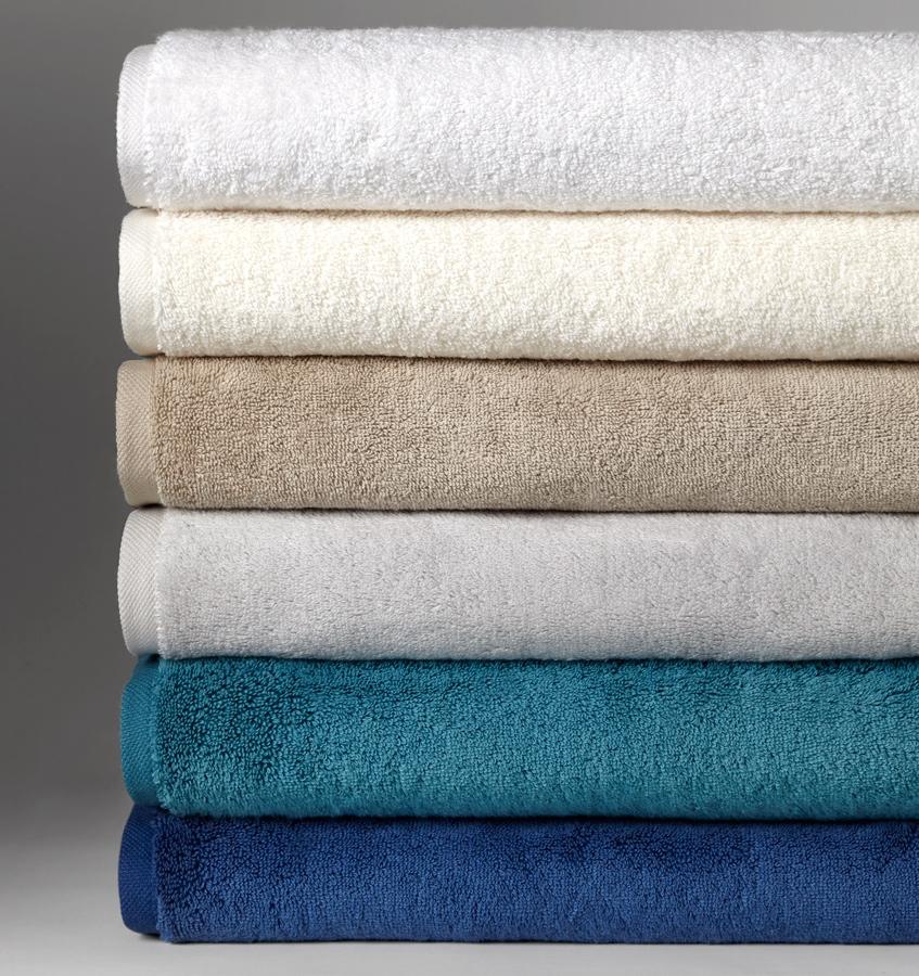 Sarma Towels by Sferra