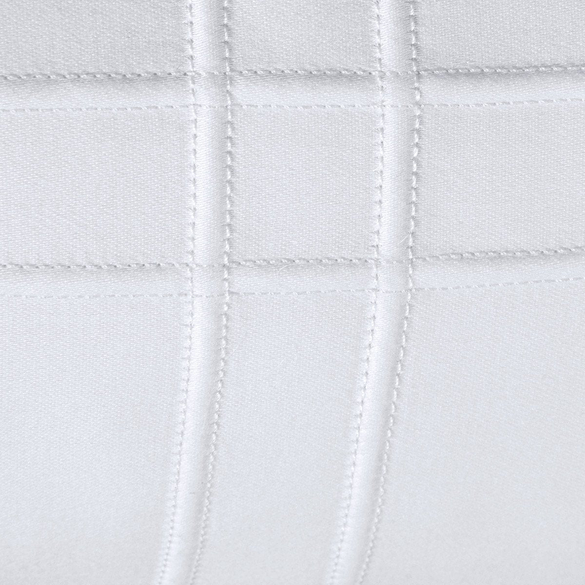 Adagio Blanc Bedding by Yves Delorme