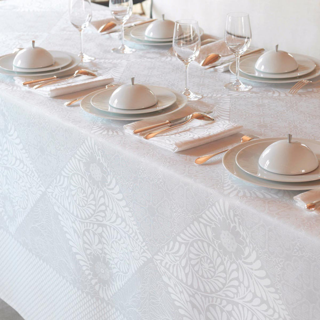 Bosphore Blanc Fine Table Linens