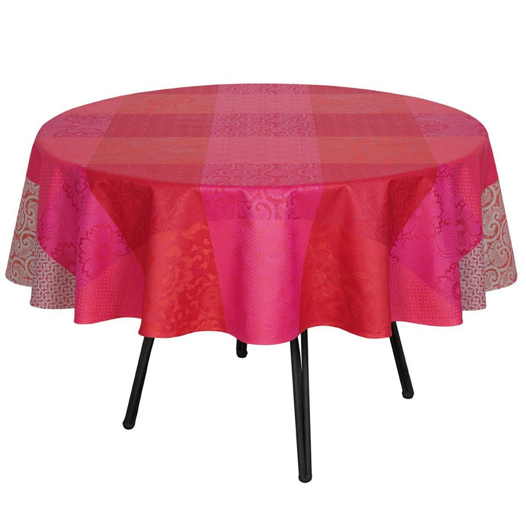 Fleurs de Kyoto Coated Table Linen in Cherry