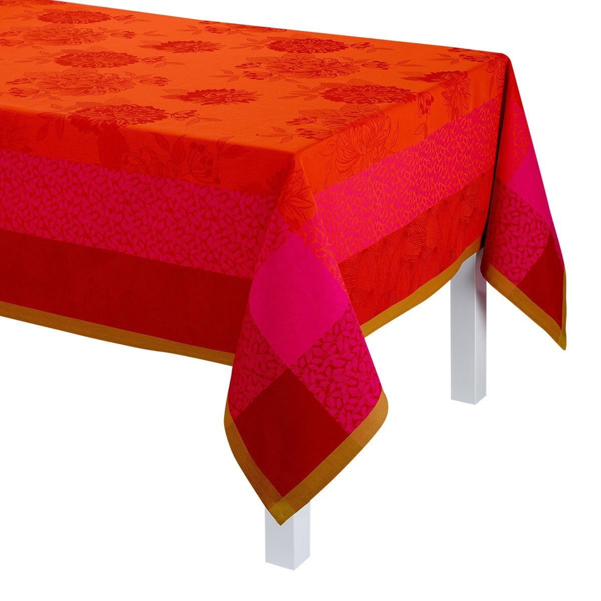 Parfums de Bagatelle Nasturtium Table Linens
