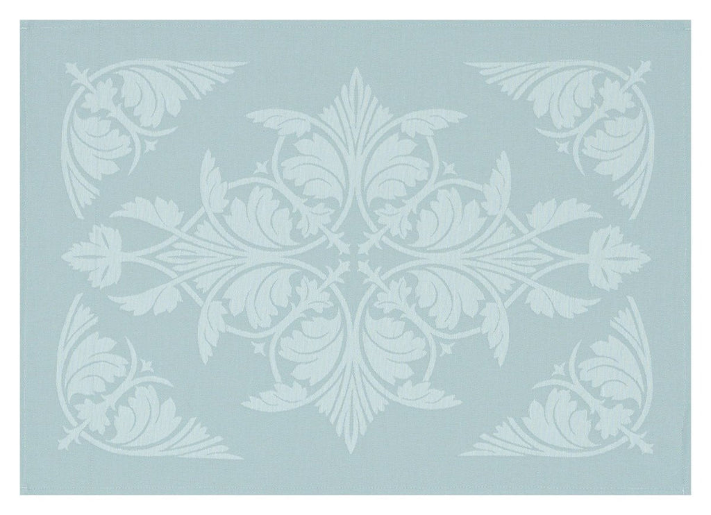 Syracuse Enduit Coated Table Linens in Aqua
