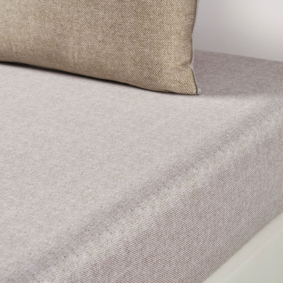 Hugo Boss Carlow Bedding by Yves Delorme