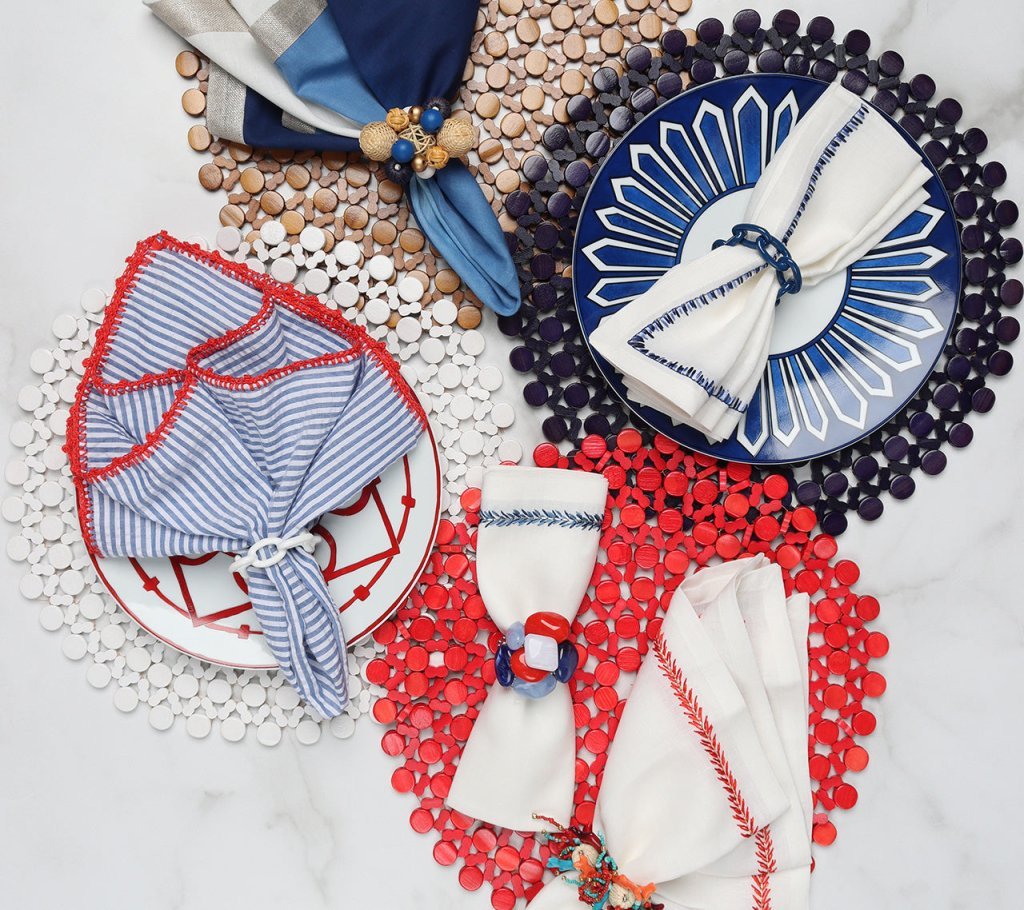 Round Bamboo Placemat in Coral Set of 4 by Kim Seybert