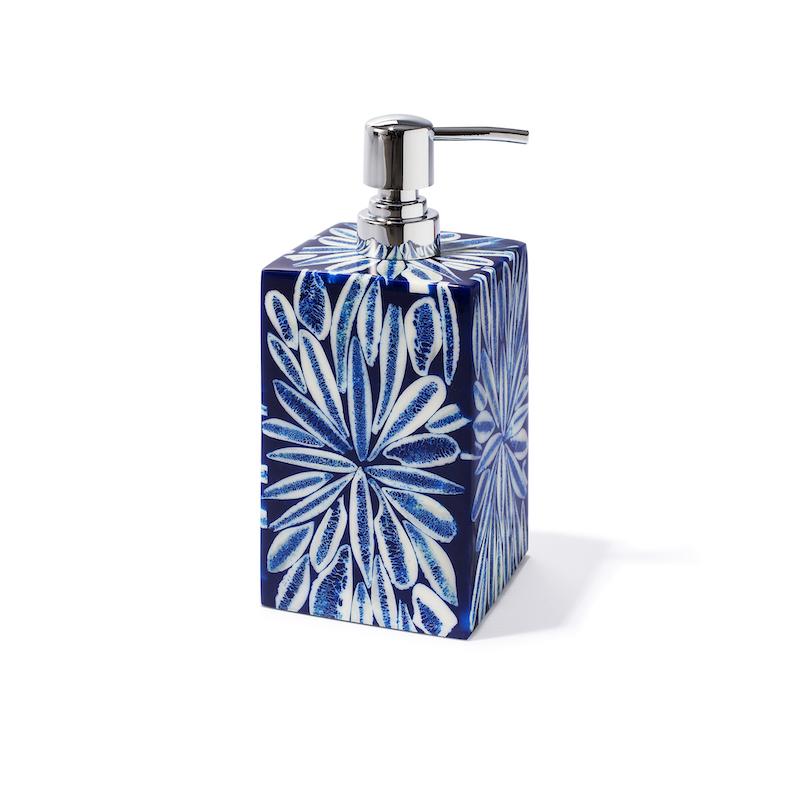 Blue Almendro Bath Accessories