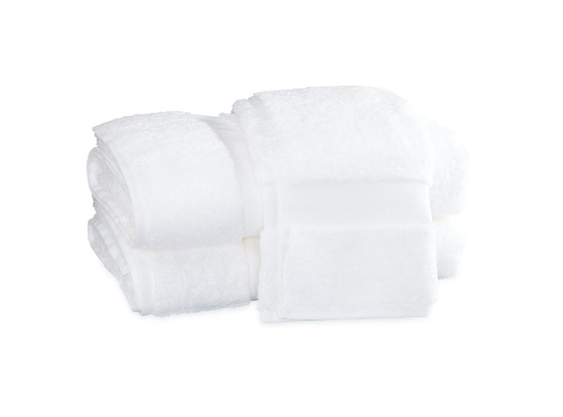 Lotus Bath by Matouk