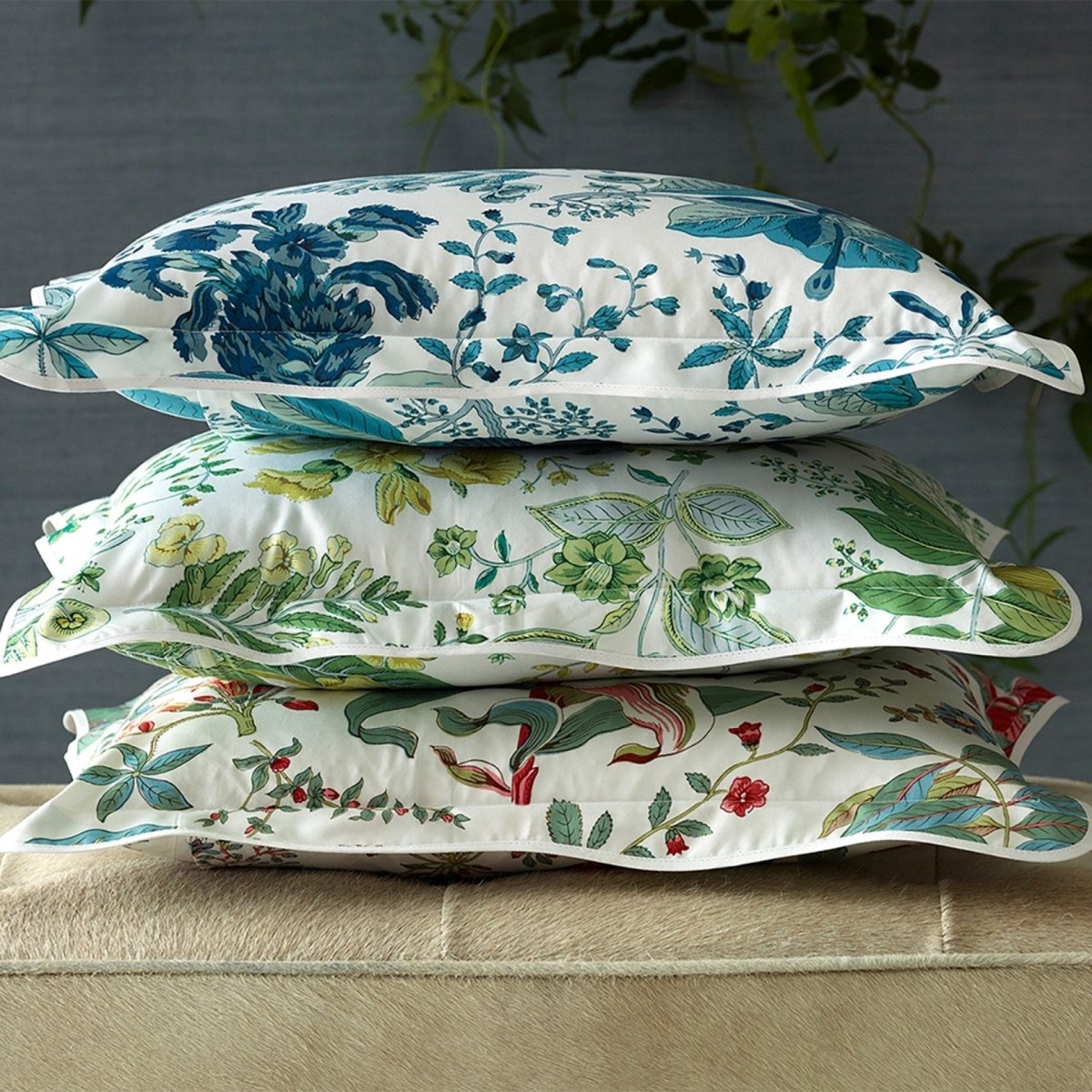 Pomegranate Bedding by Matouk | Schumacher