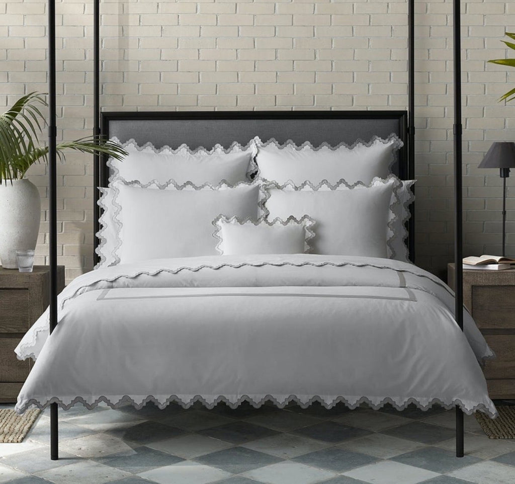 Aziza Bedding by Matouk