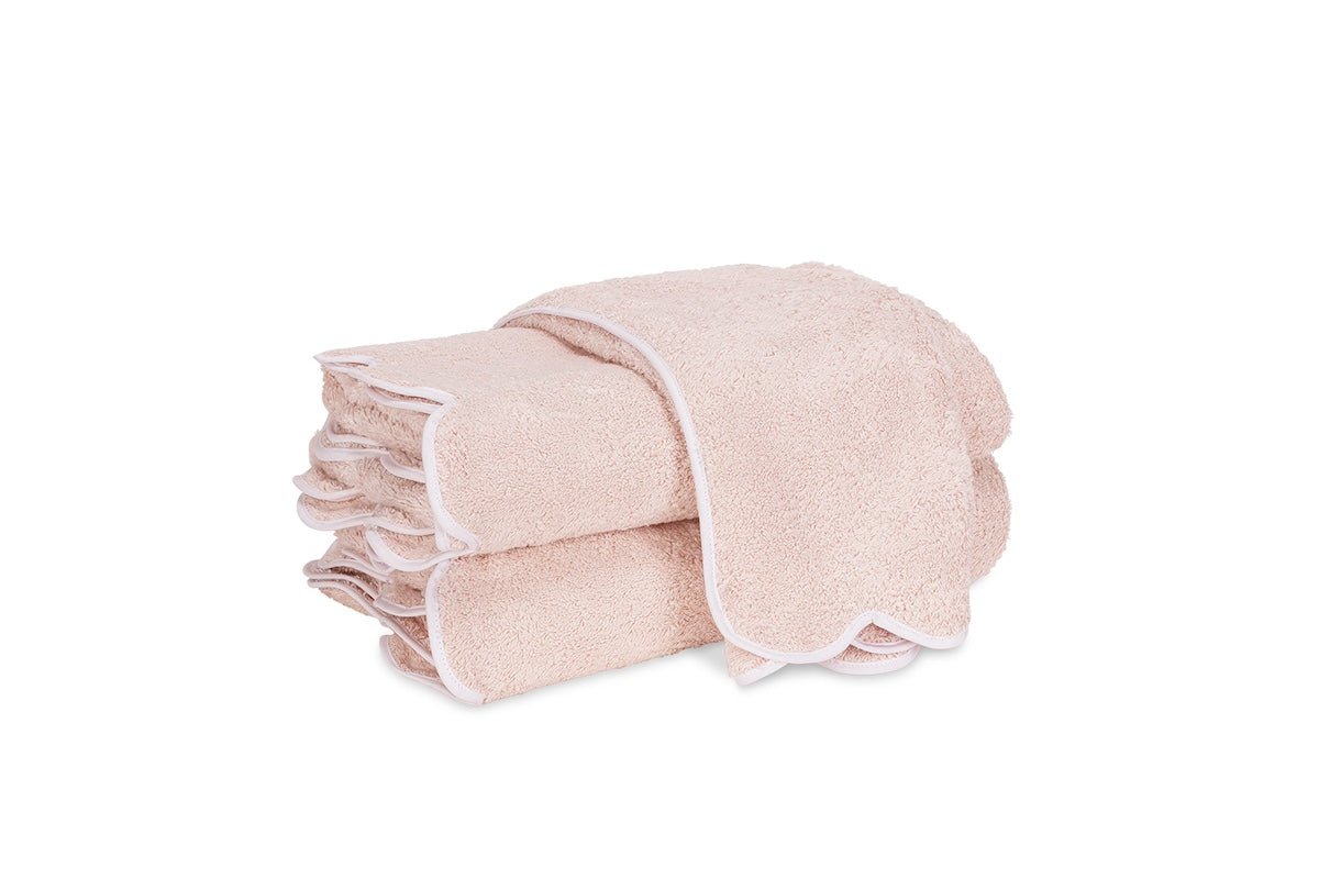 Cairo Scallop Blush with White Towels by Matouk