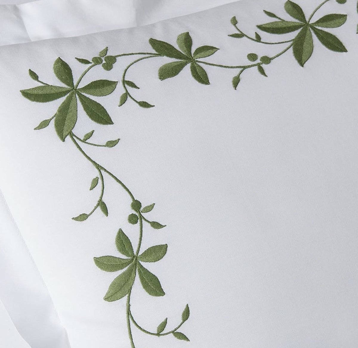 Callista Bedding by Matouk