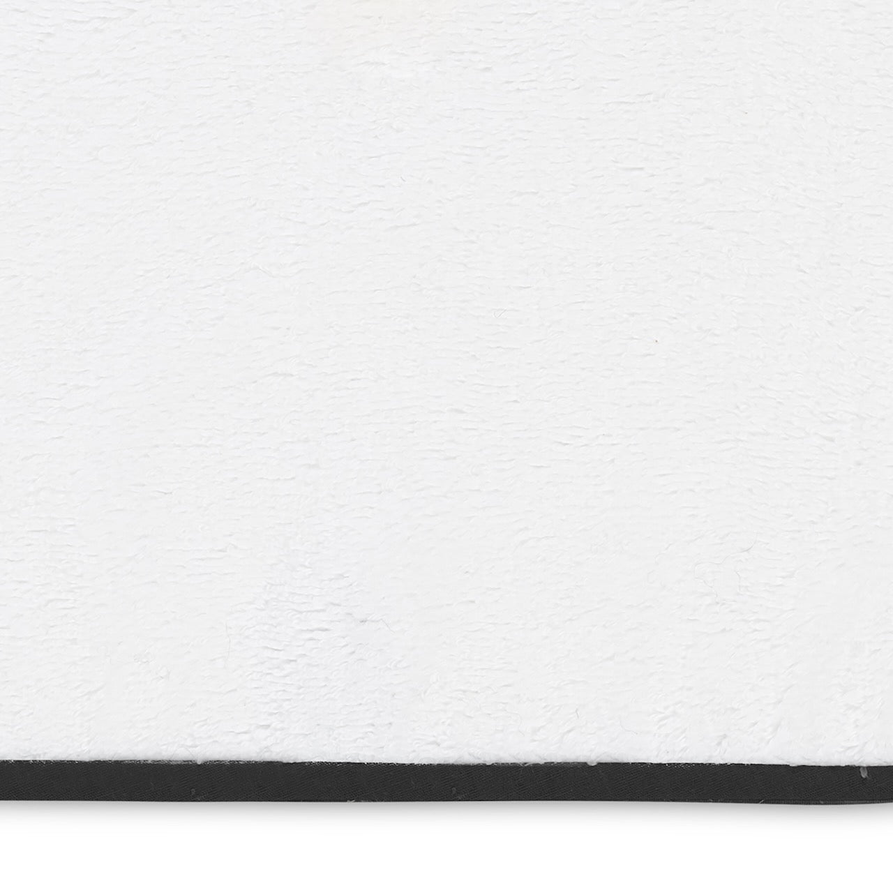 Giza Towels with Black Trim by Matouk