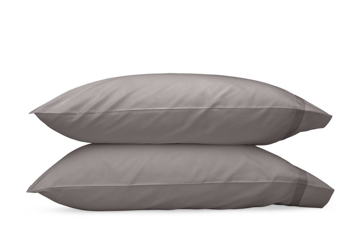 Matouk Nocturne Sateen Bedding in Platinum