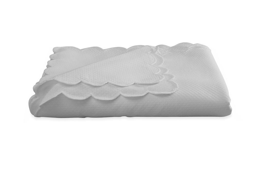 Savannah Gardens Rectangular Oblong Tablecloths by Matouk