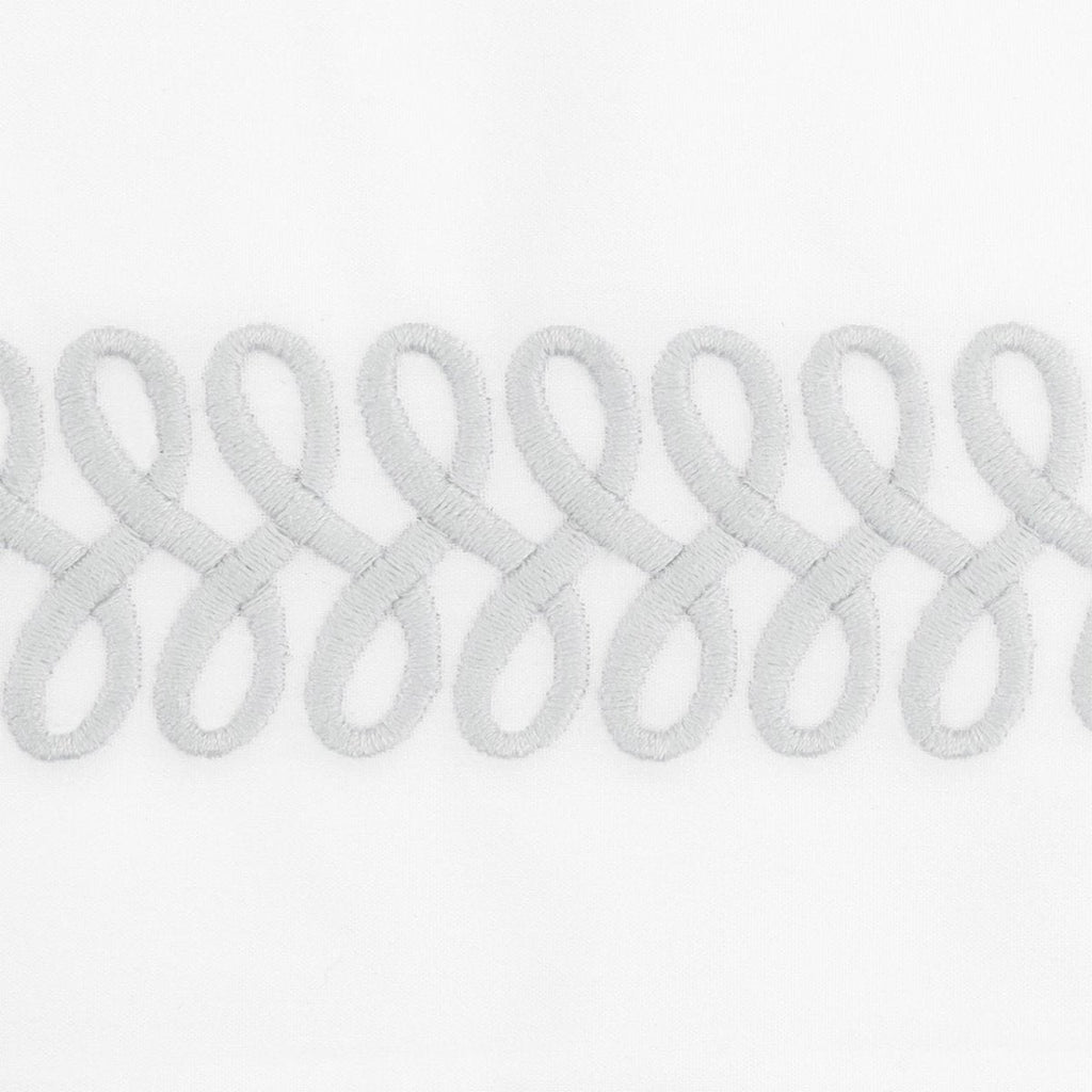 Astor Braid Silver Guest Towels by Matouk Schumacher