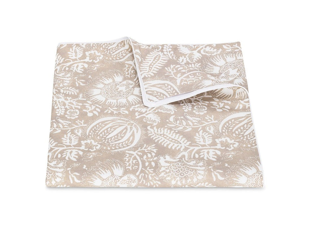 Granada Dune Bedding by Matouk | Schumacher