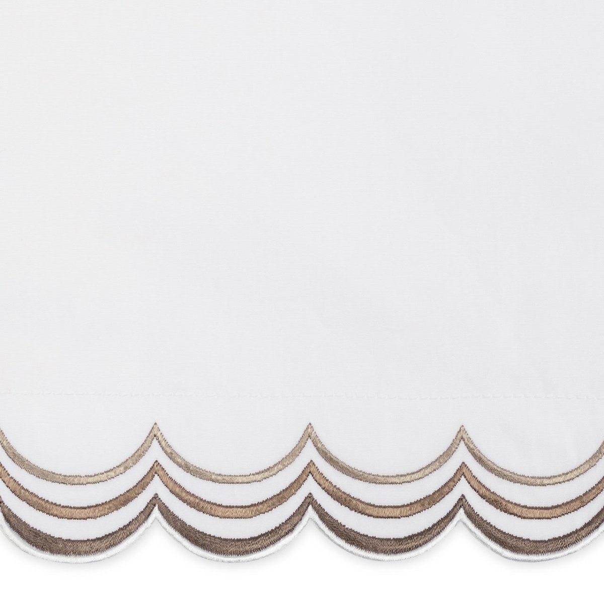 Stella Scallop Bedding by Matouk