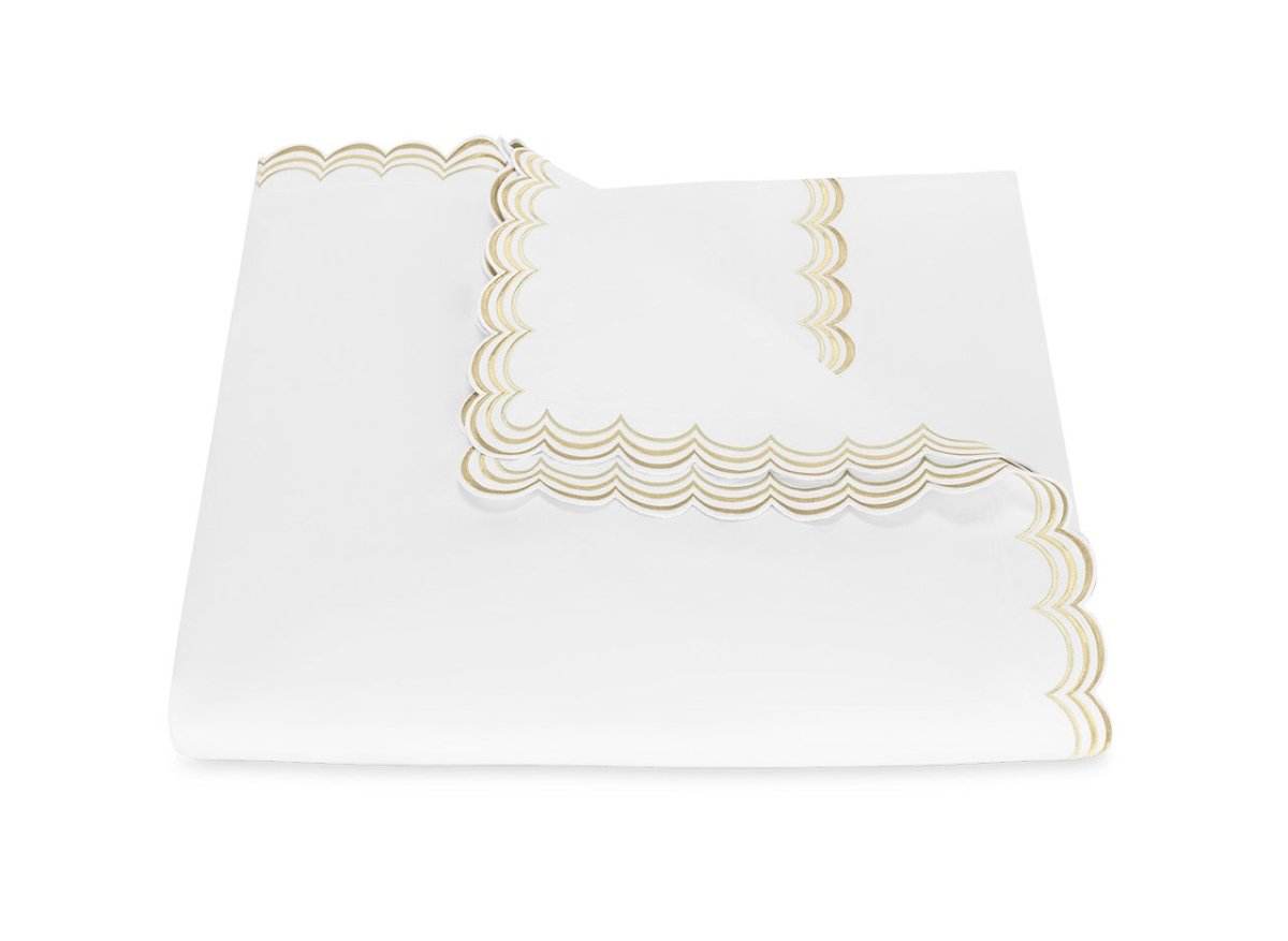 Stella Scallop Bedding by Matouk