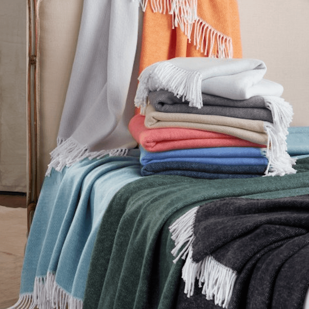 Pezzo Cotton Throws by Matouk
