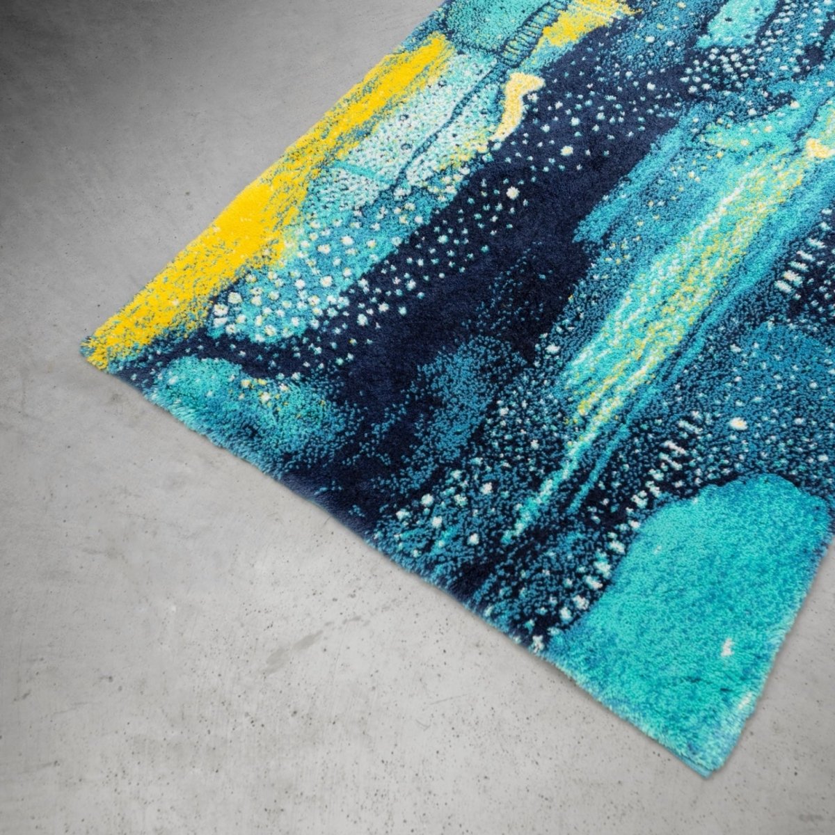 Nereo Lagoon 302 Bath Rug by Abyss