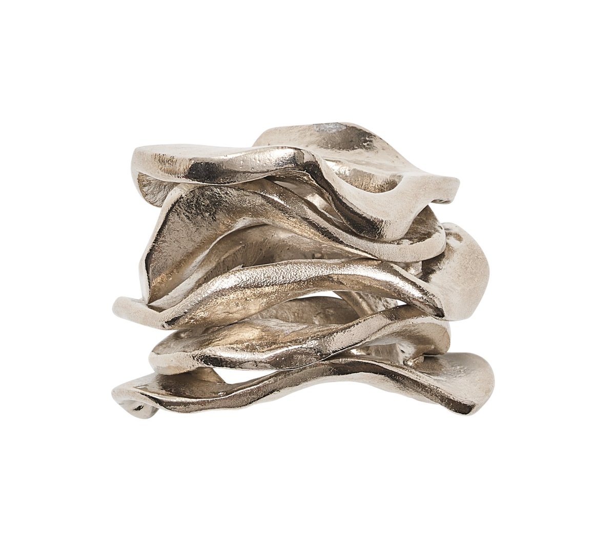 Flux Napkin Ring in Silver Set of 4 by Kim Seybert