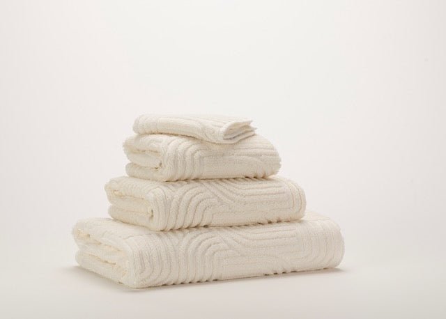 Olly Euro Hand Towel 21X39 Ivory 103 by Abyss