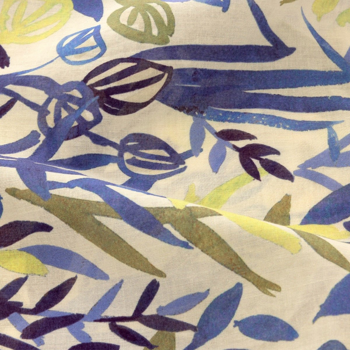 Sao Summer Sarong by Yves Delorme