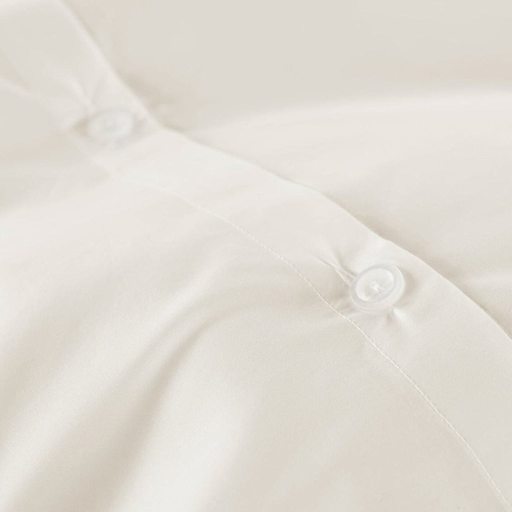 Lyric Percale Bedding in Ivory by Peacock Alley