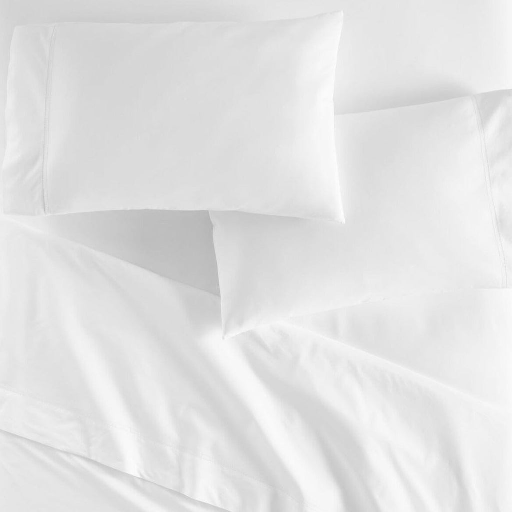Lyric Percale Bedding in White by Peacock Alley