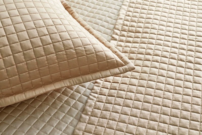 Ready-to-bed 2.0 Duvet Pumice/Taupe by Ann Gish