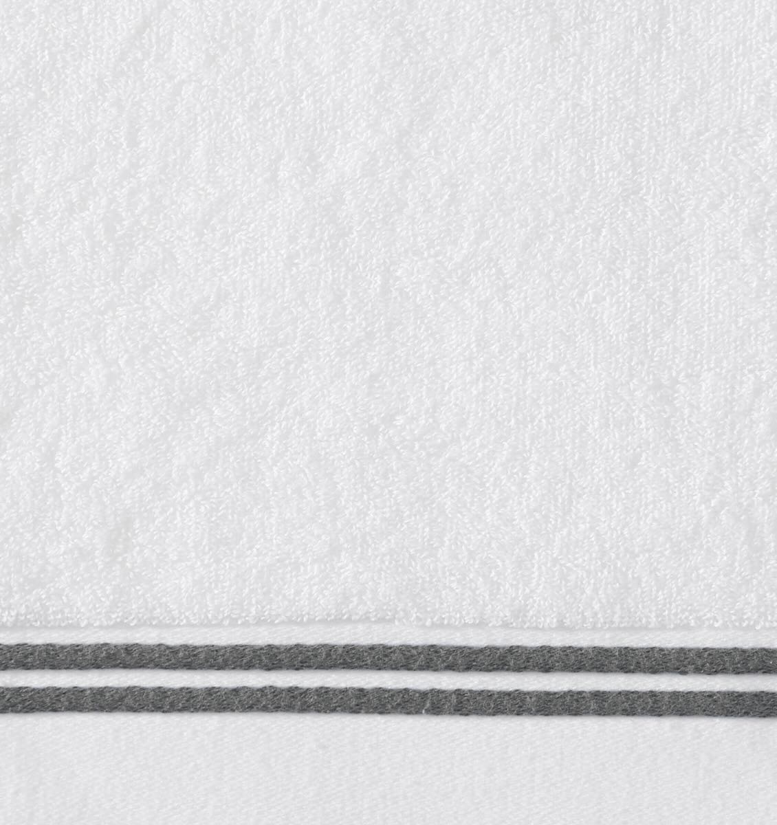 Aura Nuova Towels by Sferra