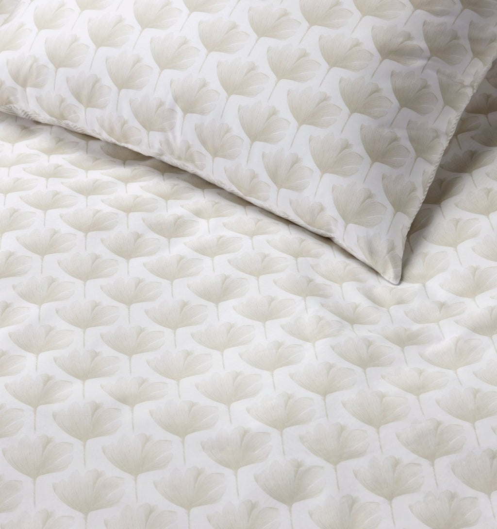 Edna Bedding by Sferra