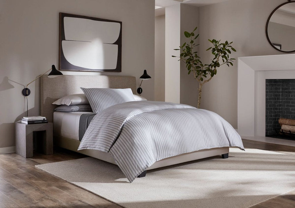 Leranto Titanium Bedding by Sferra