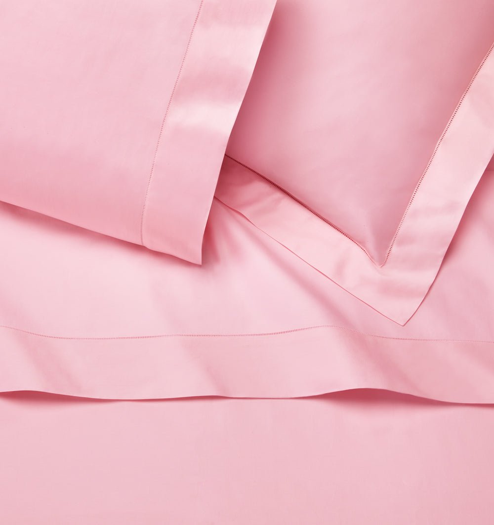 Fiona Carnation Bedding by Sferra