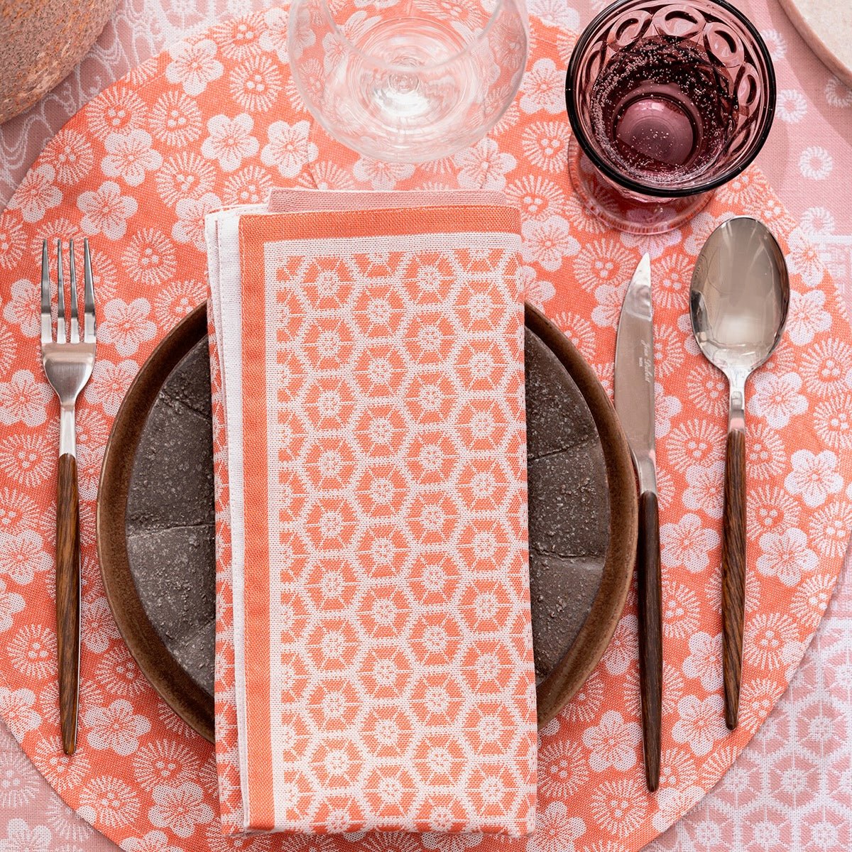 Wagara Pink 20" x 20" Napkin by Le Jacquard Français
