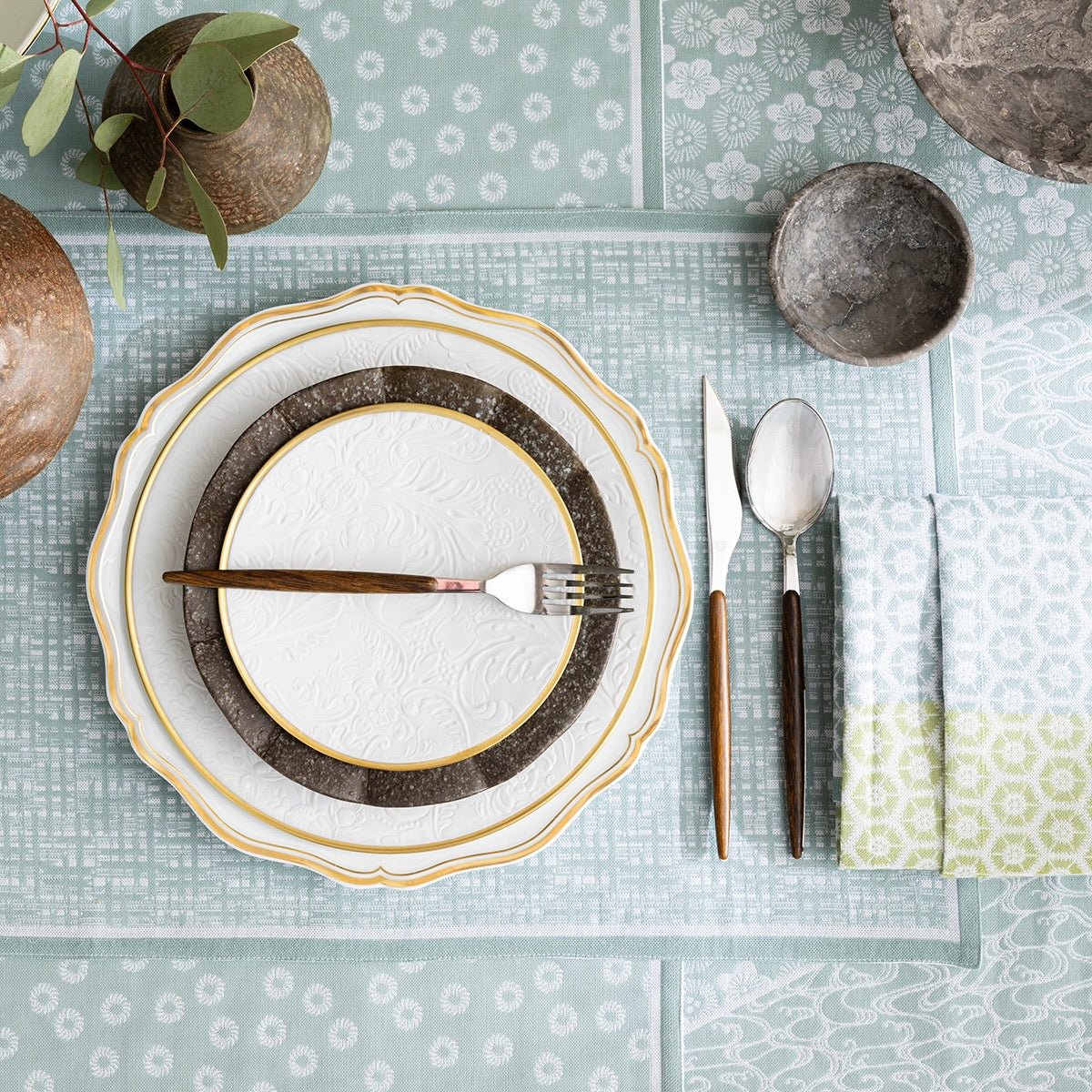 Wagara Green 20" x 14" Placemat by Le Jacquard Français