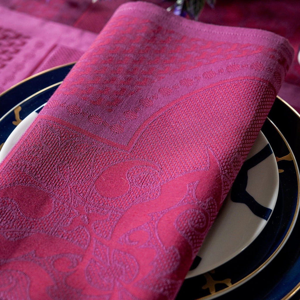 Palais Venitien Pink 23" x 23" Napkin by Le Jacquard Français