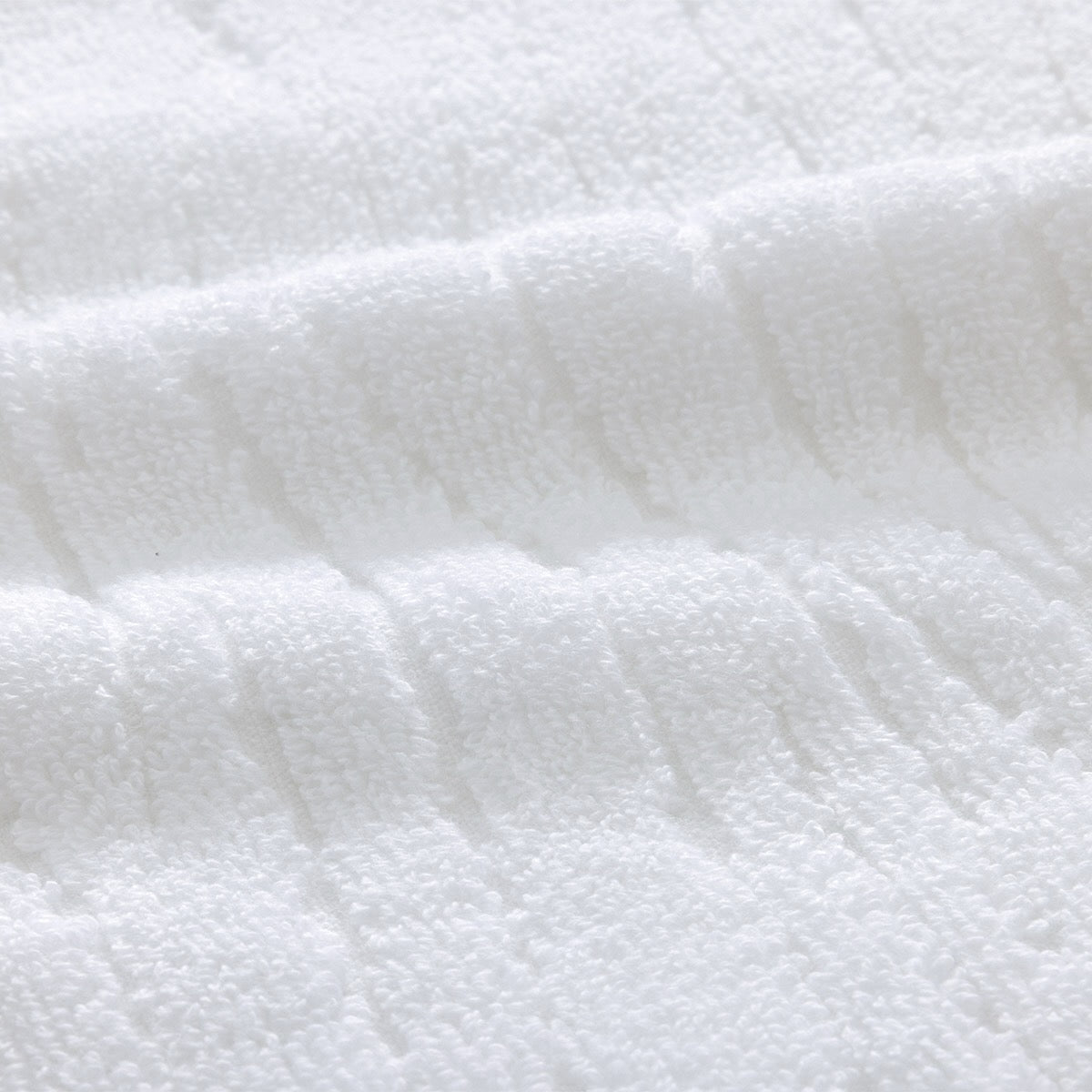 Luciole Organic Towels by Yves Delorme