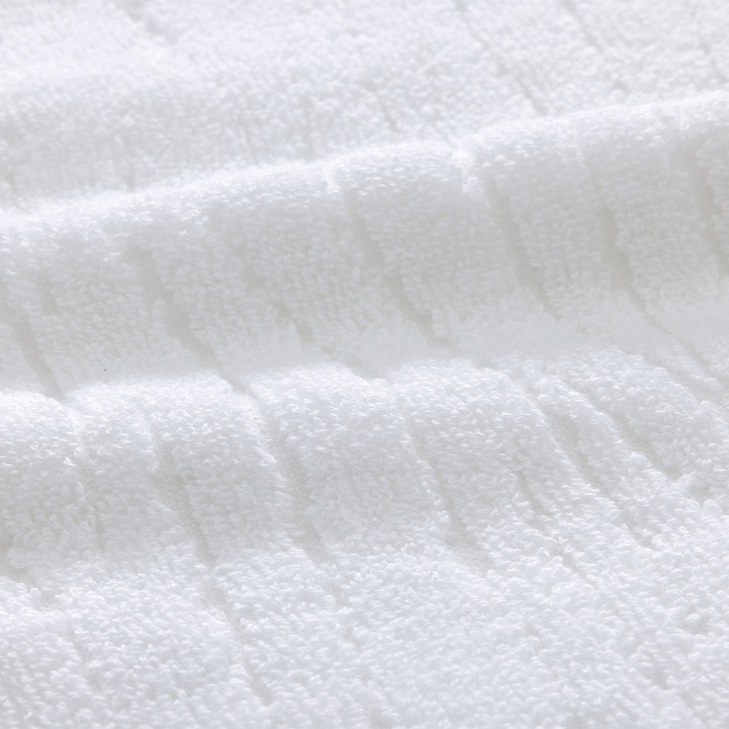 Luciole Organic Towels by Yves Delorme