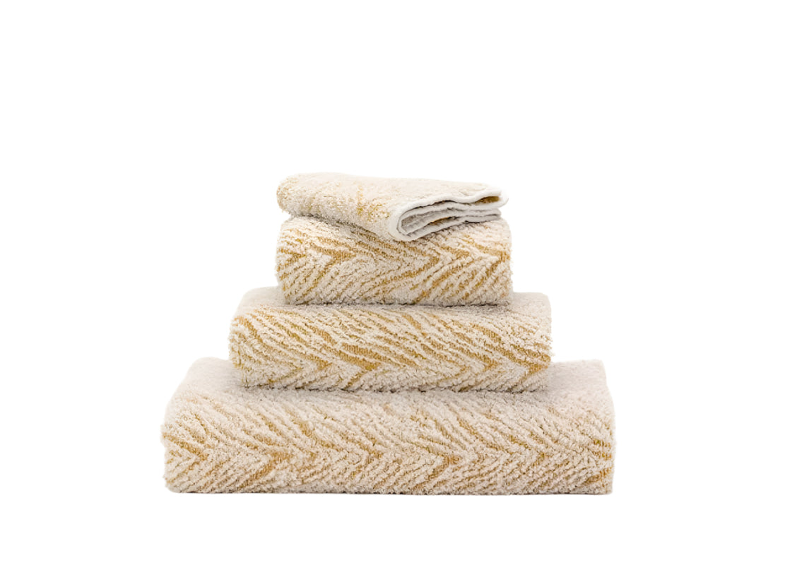 Vasco Bath Towel 28X54 Gold 840 by Abyss