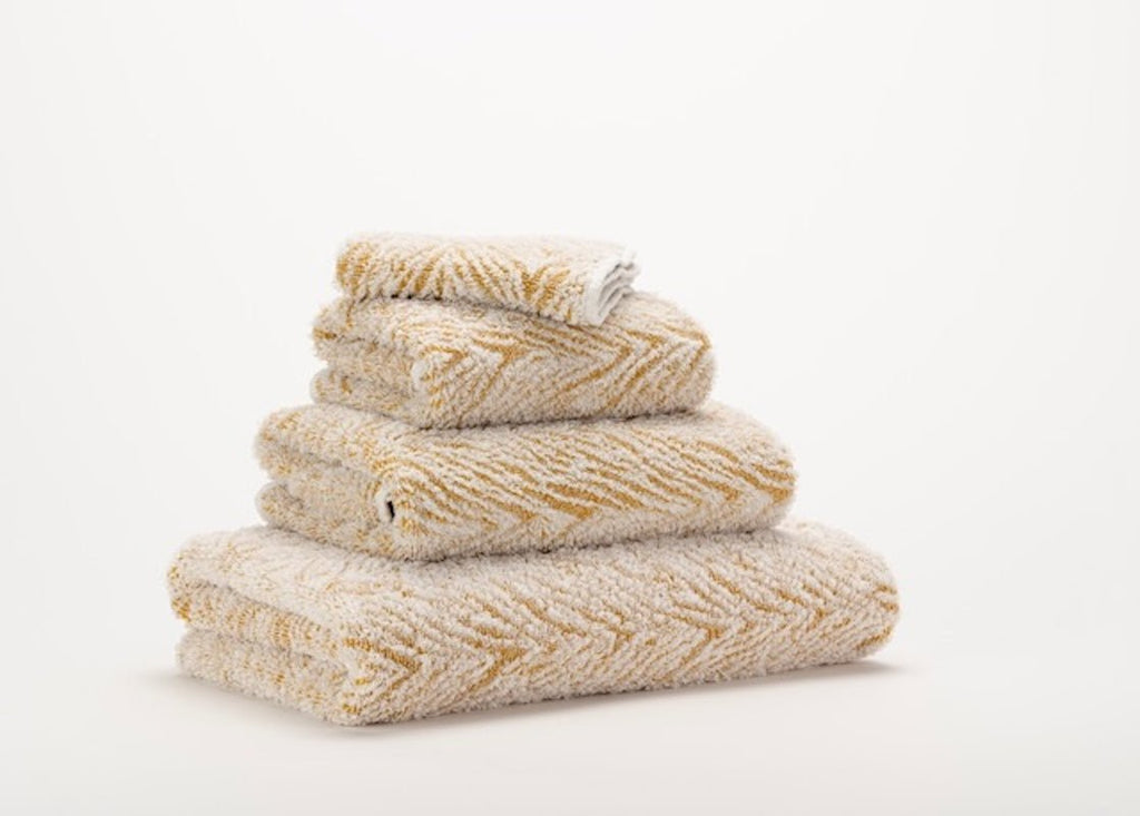 Vasco Euro Bath Sheet 39X59 Gold 840 by Abyss