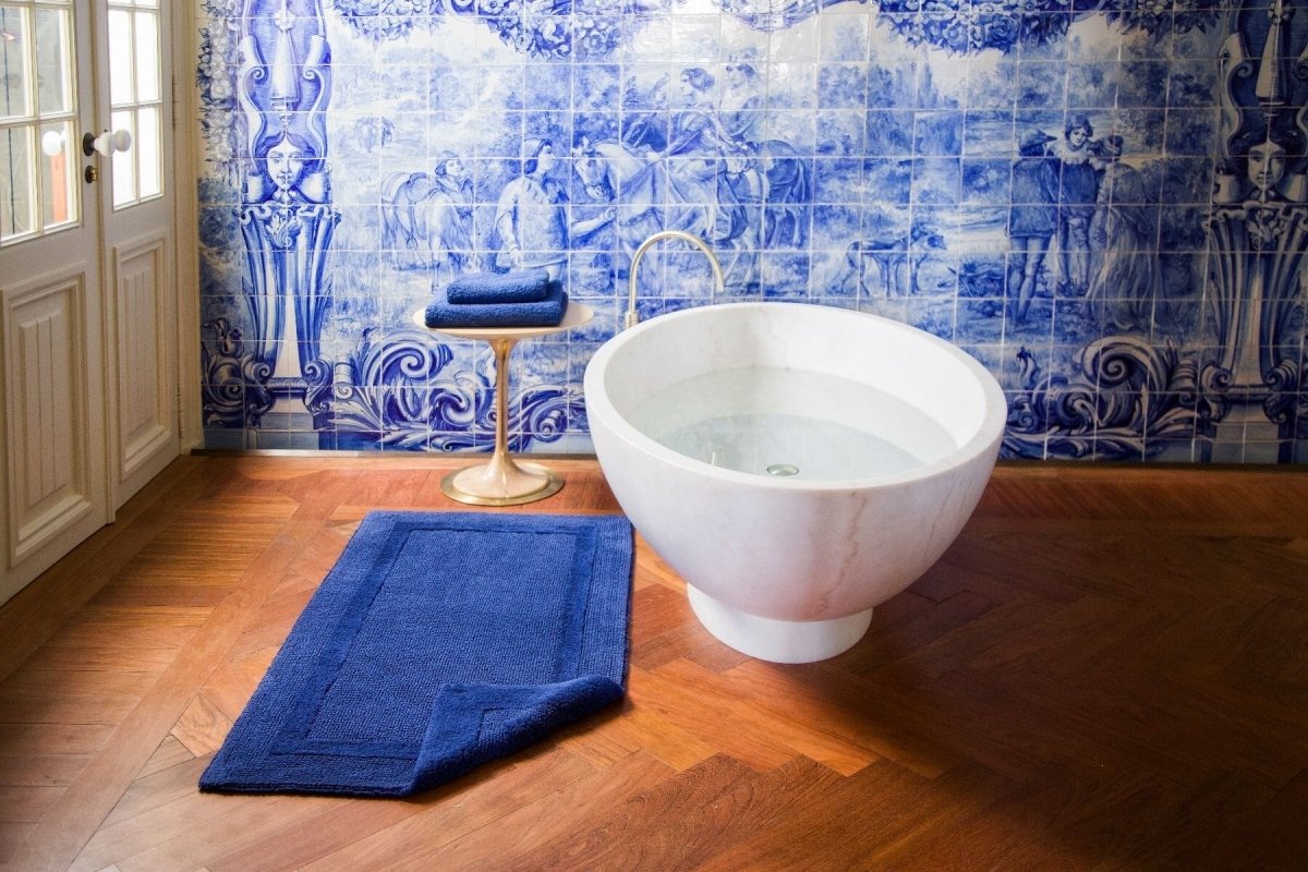 Reversible Contour Bath Rugs by Abyss & Habidecor