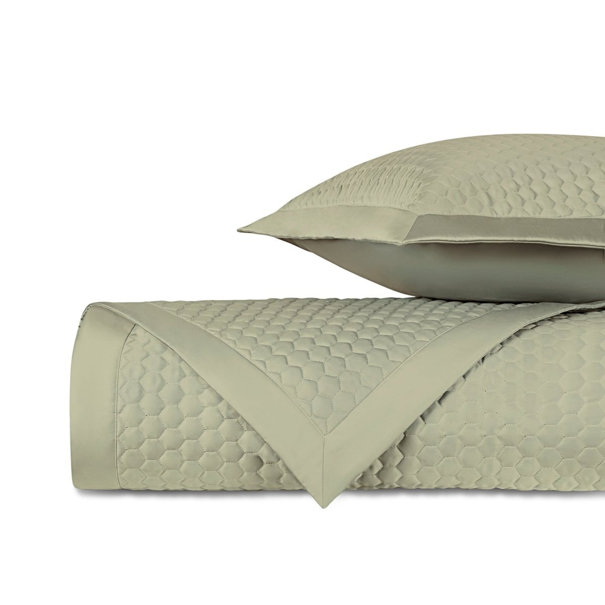 Apiary Quilted Crystal Green by Home Treasures